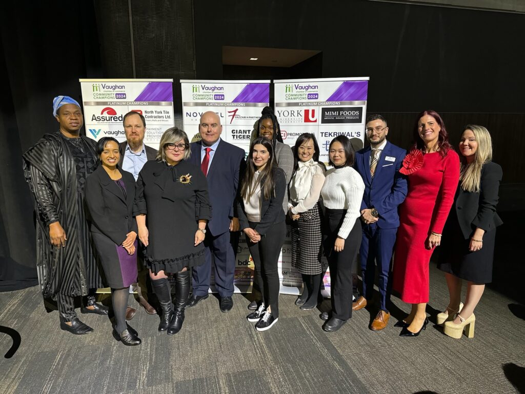 Mayor Del Duca and chamber president meet with NUO faculty, staff and students