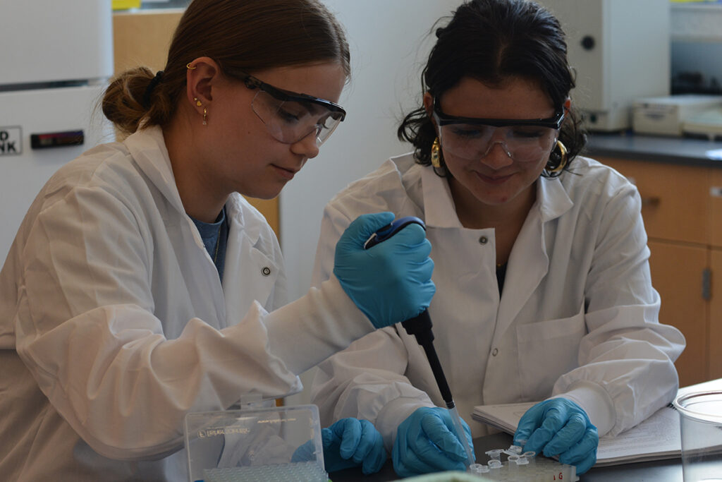 Students in a bio lab