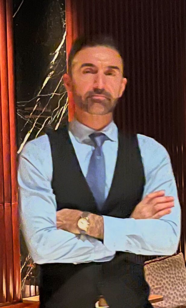 Portrait photo of Agostino Menna