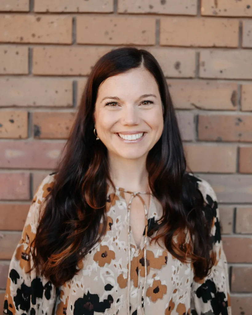 Norline Wild head and shoulders